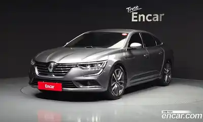 Renault SM6