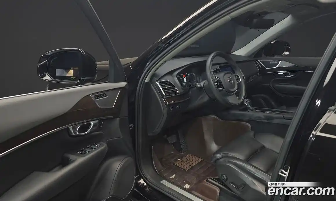 Volvo XC90 2016 2.0 автомат (гидро), фото 10