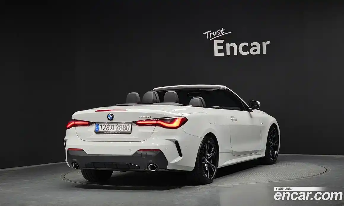 BMW 4-Series 2023 2.0 гидро, фото 2
