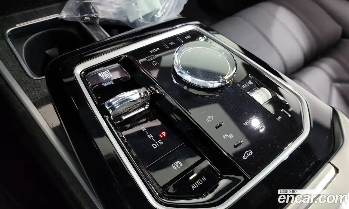 BMW 7 серия 2024 3.0 автомат (гидро), фото 12