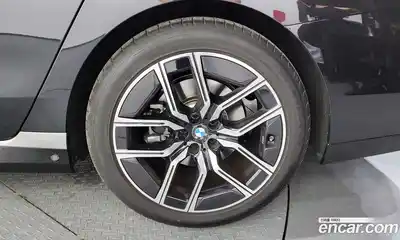 BMW 7 серия 2024 3.0 автомат (гидро), миниатюра 7