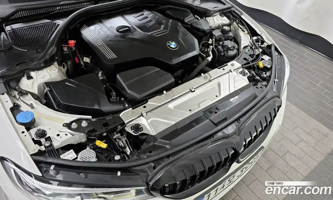 BMW 3 серия 2022 2.0 автомат (гидро), фото 6