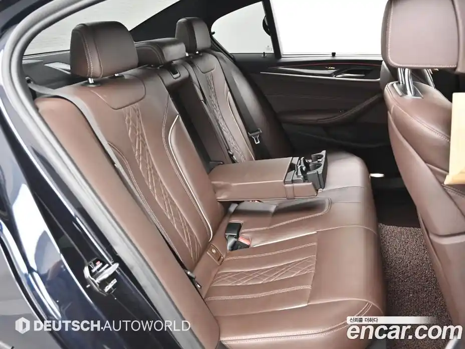 BMW 5 серия 2018 2.0 автомат (гидро), фото 12