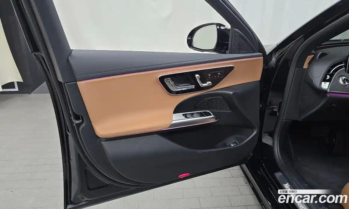 Mercedes-Benz E-Class 2025 2.0 гидро, фото 14