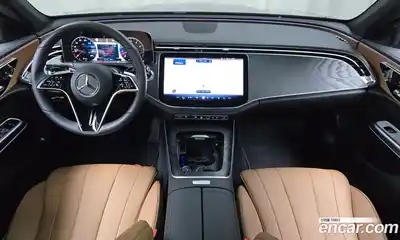 Mercedes-Benz E-Class 2025 2.0 гидро, миниатюра 10