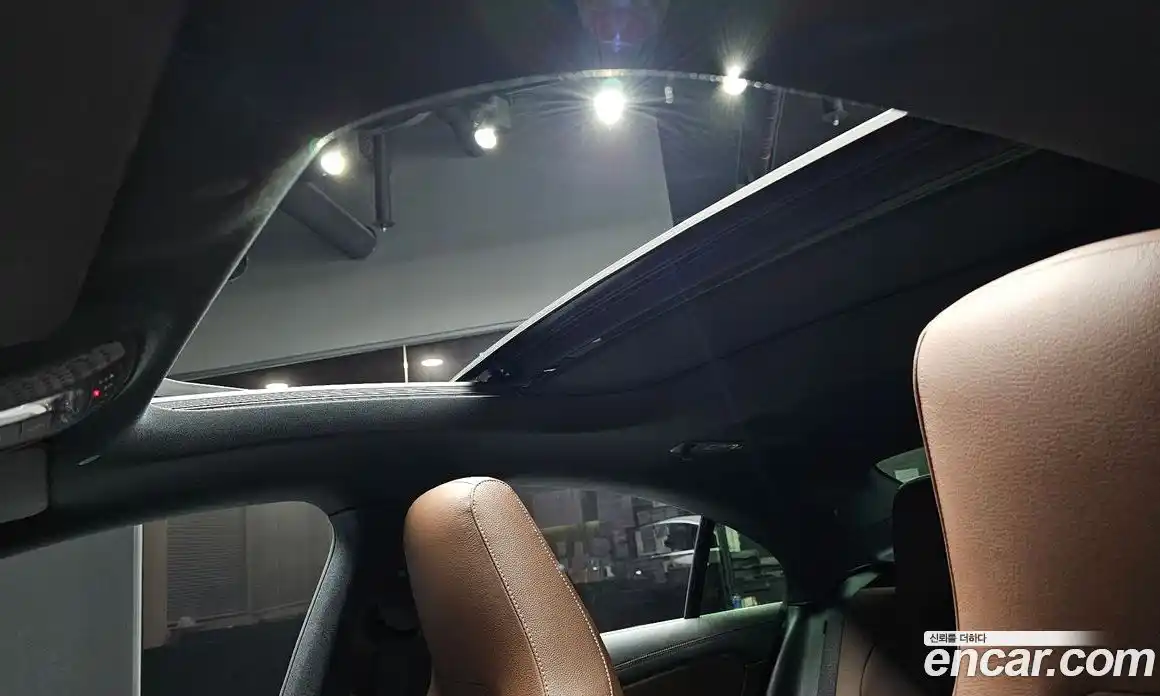 Mercedes-Benz CLA-Class 2021 2.0 гидро, фото 25