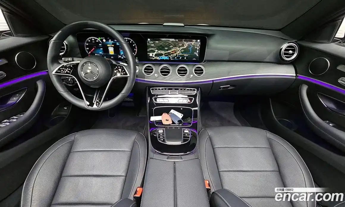 Mercedes-Benz E-Class 2023 2.0 гидро, фото 9