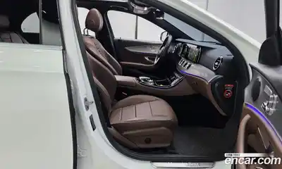 Mercedes-Benz E-Class 2018 2.0 гидро, миниатюра 11