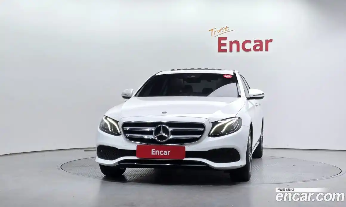 Mercedes-Benz E-Class 2018 2.0 гидро, фото 3