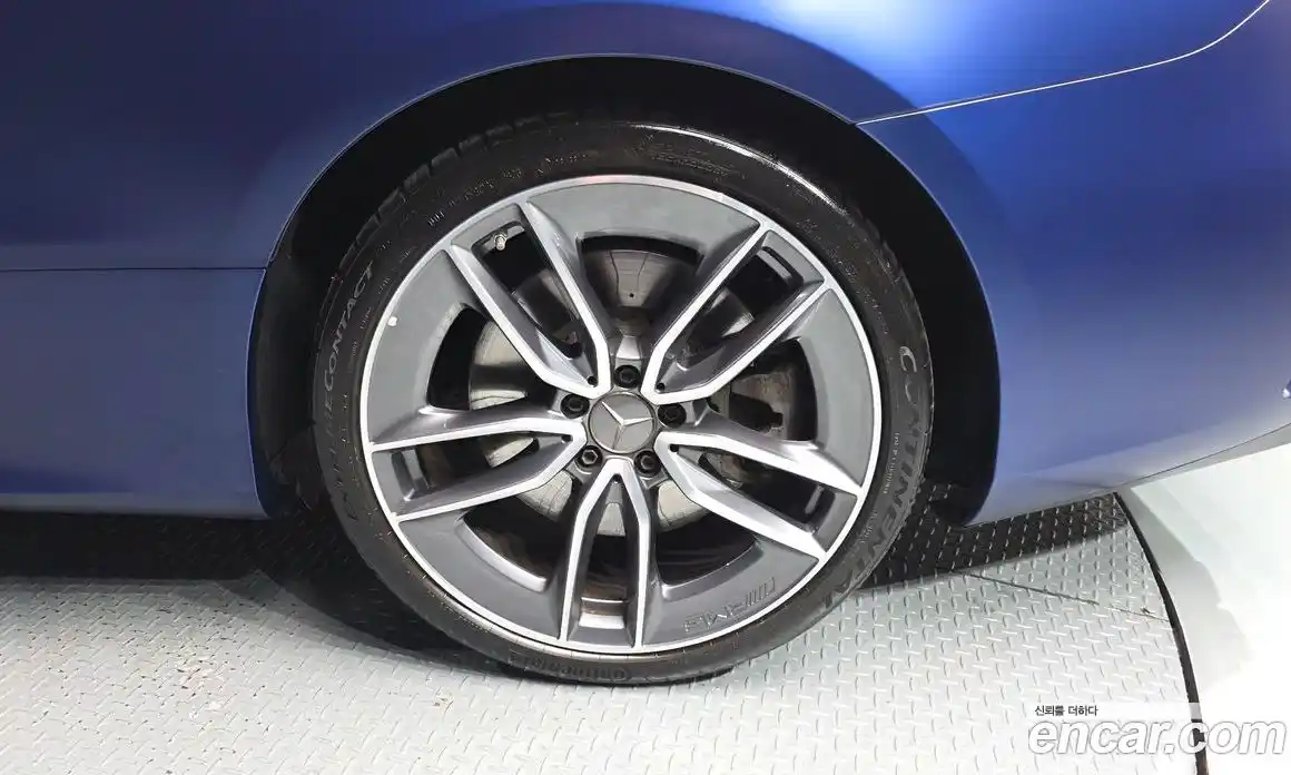 Mercedes-Benz E-Class 2021 3.0 гидро, фото 6