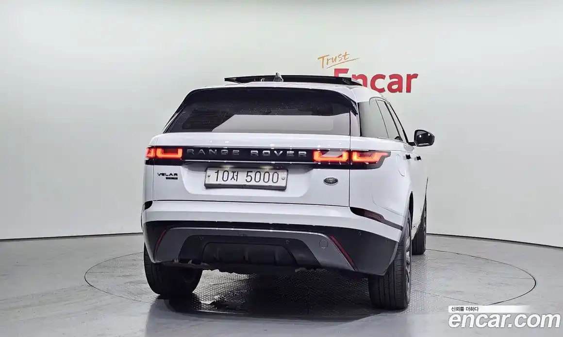 Land Rover Range Rover Velar 2018 2.0 автомат (гидро), фото 4