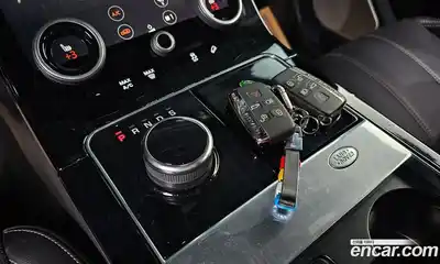 Land Rover Range Rover Velar 2018 2.0 автомат (гидро), миниатюра 9