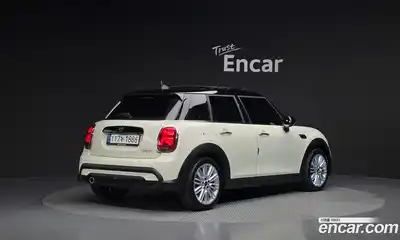 Mini Cooper 2022 1.5 автомат (гидро), миниатюра 2