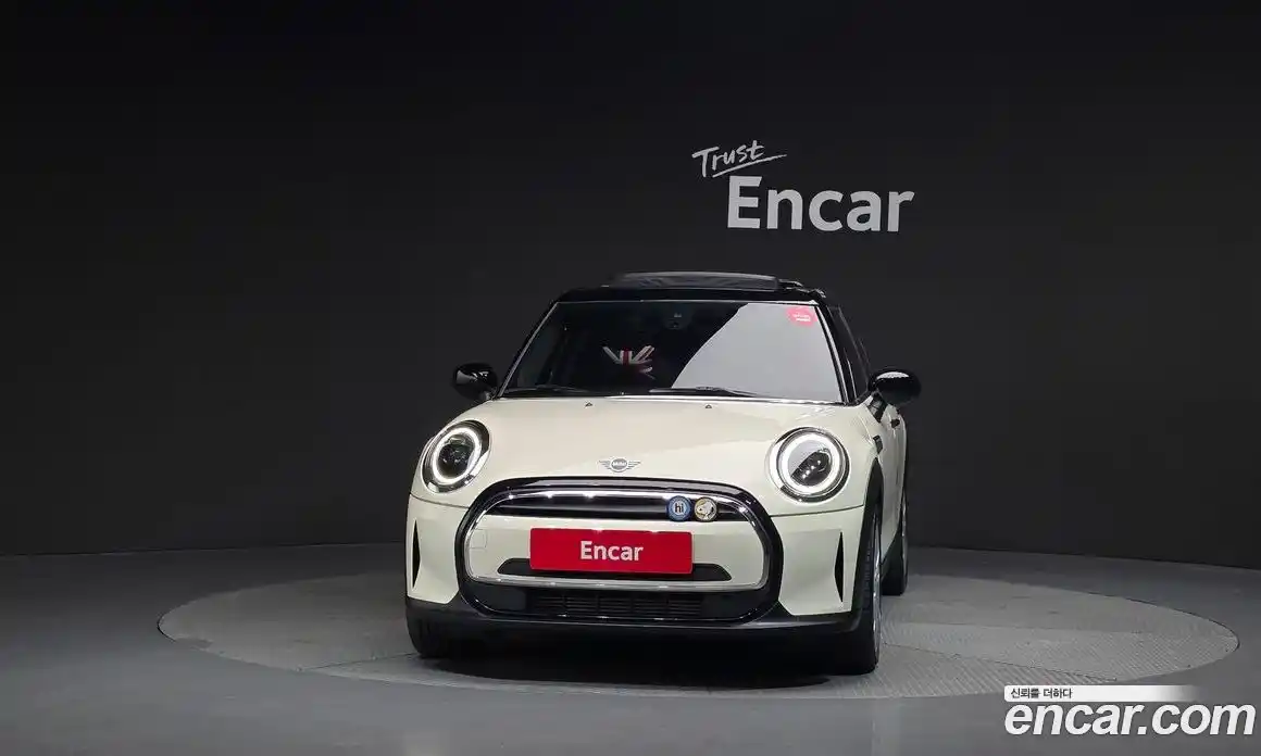 Mini Cooper 2022 1.5 автомат (гидро), фото 3
