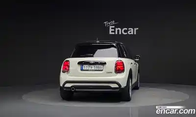 Mini Cooper 2022 1.5 автомат (гидро), миниатюра 4