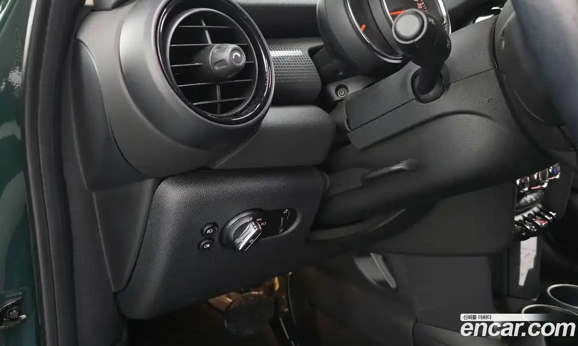 Mini Cooper 2018 1.5 автомат (гидро), фото 19