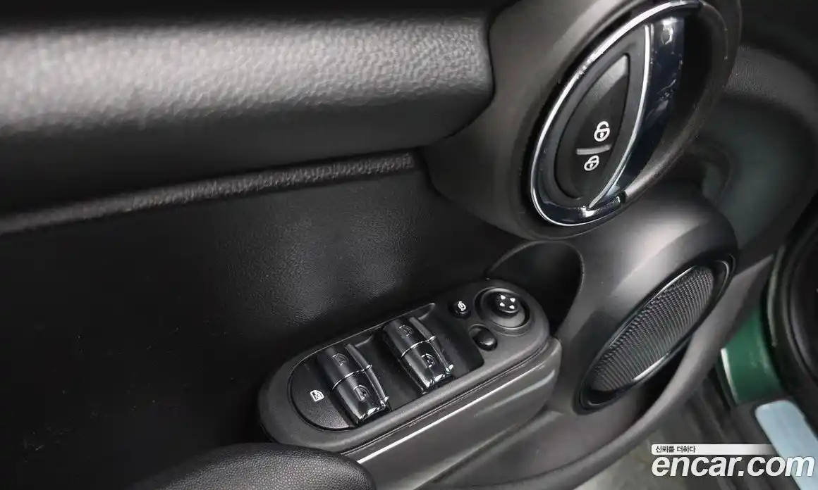 Mini Cooper 2018 1.5 автомат (гидро), фото 27