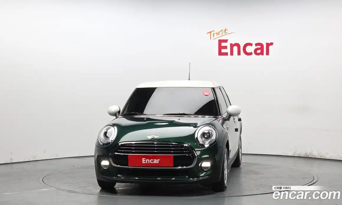 Mini Cooper 2018 1.5 автомат (гидро), фото 3