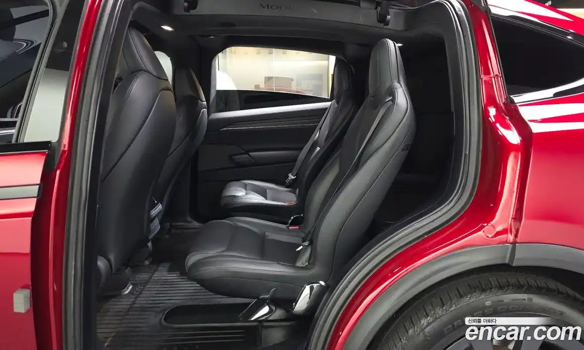 Tesla Model X 2023 0.3 гидро, фото 15