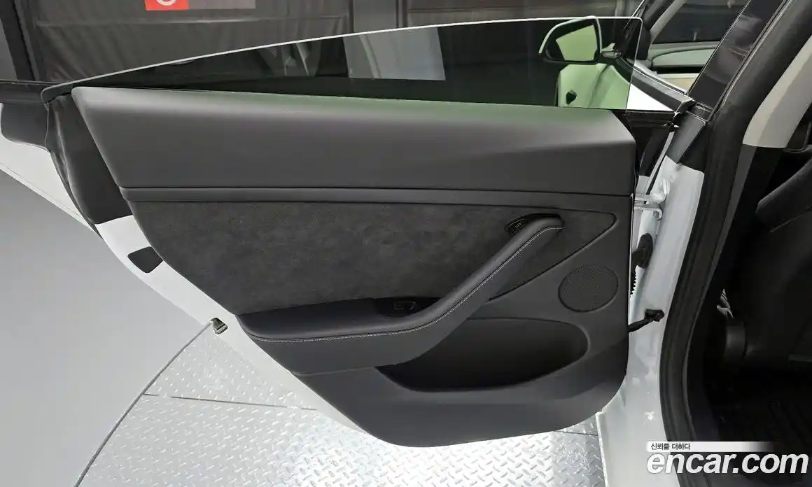 Tesla Model 3 2022 0.2 гидро, фото 15