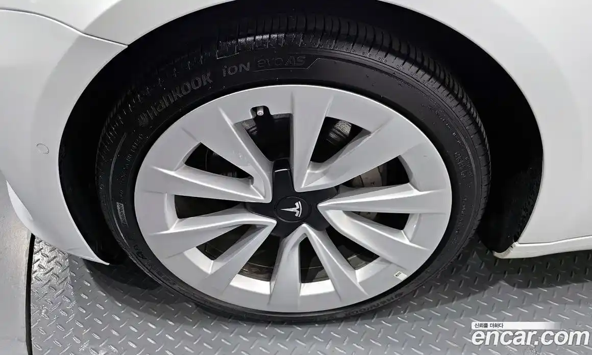 Tesla Model 3 2022 0.2 гидро, фото 5