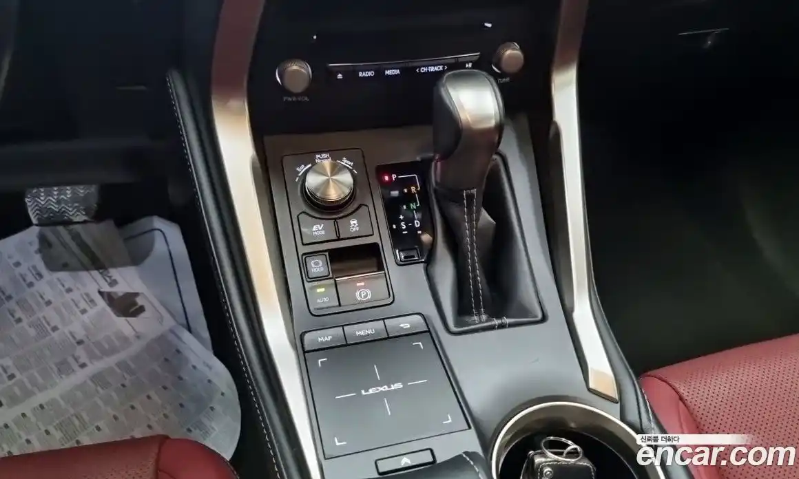 Lexus NX 2021 2.5 гидро, фото 9