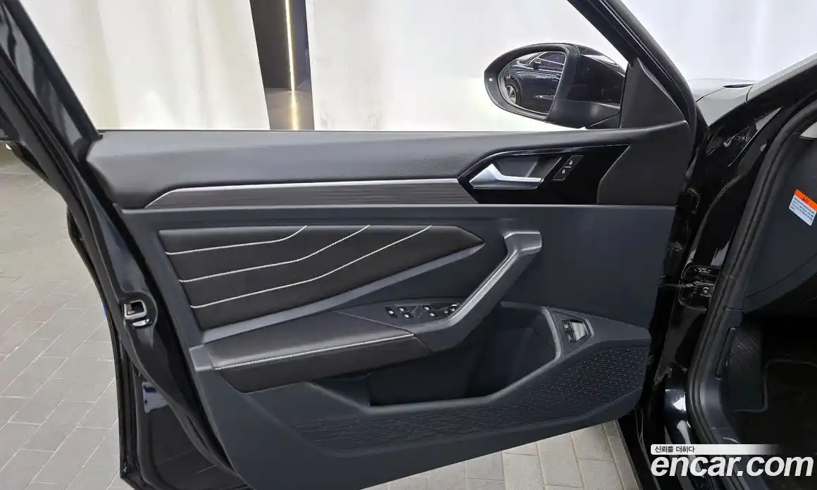 Volkswagen Jetta 2023 1.5 автомат (гидро), фото 14