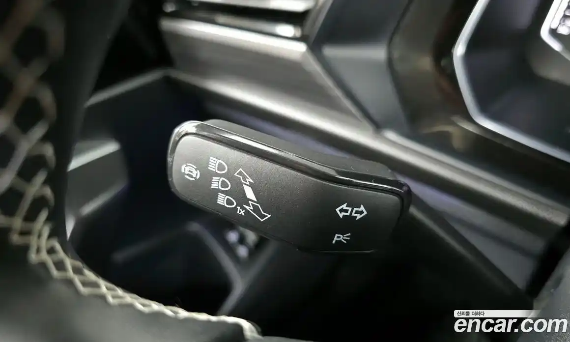 Volkswagen Jetta 2023 1.5 автомат (гидро), фото 29