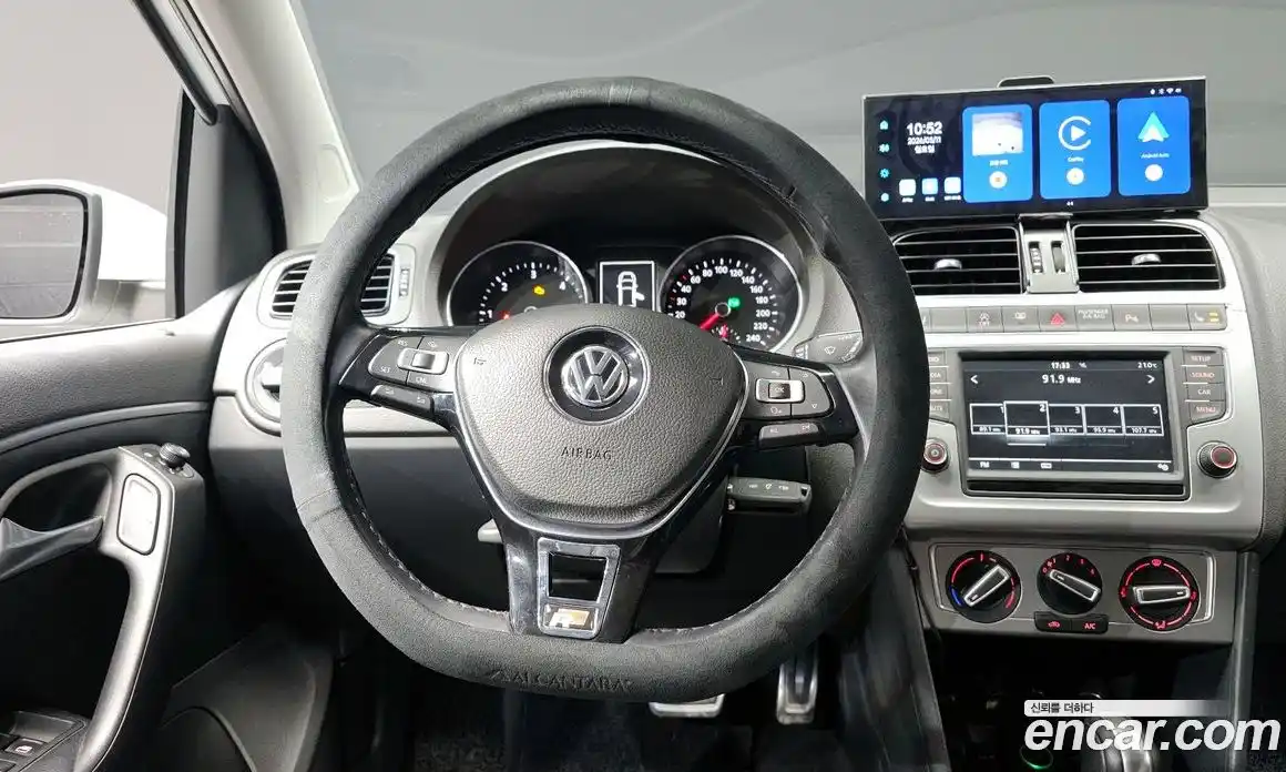 Volkswagen Polo 2015 1.4 автомат (гидро), фото 12