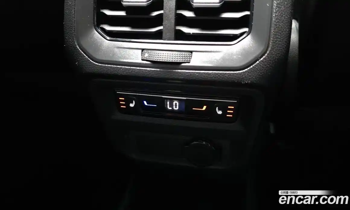 Volkswagen Tiguan 2021 2.0 автомат (гидро), фото 27