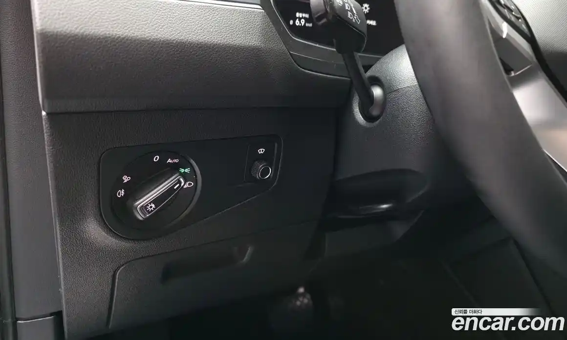 Volkswagen Tiguan 2021 2.0 автомат (гидро), фото 29