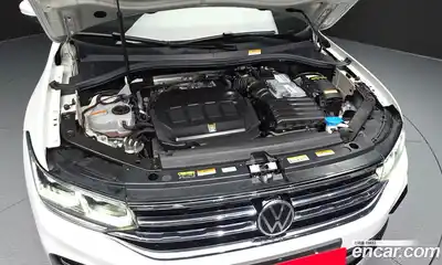 Volkswagen Tiguan 2021 2.0 автомат (гидро), миниатюра 6
