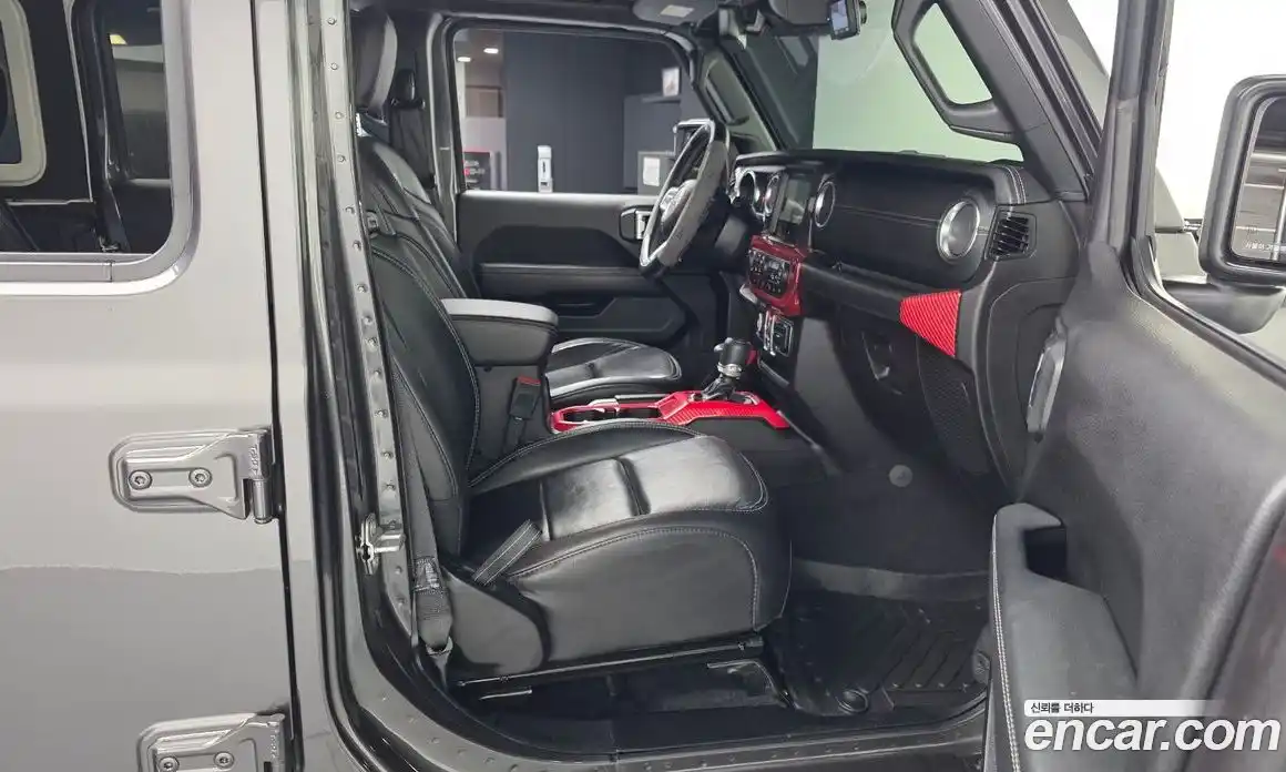Jeep Wrangler 2019 2.0 автомат (гидро), фото 17