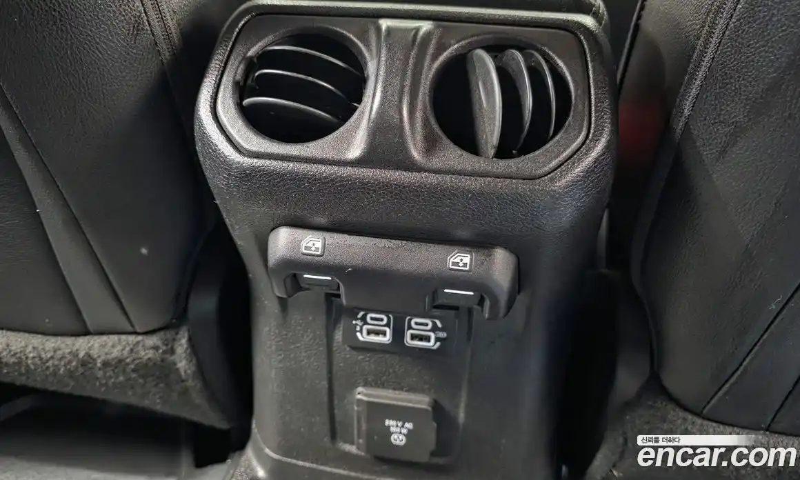 Jeep Wrangler 2019 2.0 автомат (гидро), фото 28