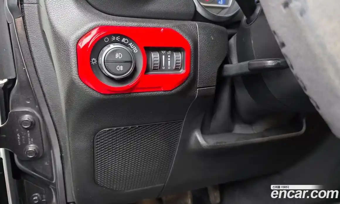 Jeep Wrangler 2019 2.0 автомат (гидро), фото 30