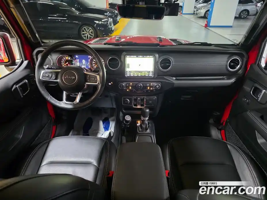 Jeep Wrangler 2023 2.0 автомат (гидро), фото 15
