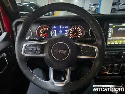 Jeep Wrangler 2023 2.0 автомат (гидро), миниатюра 5