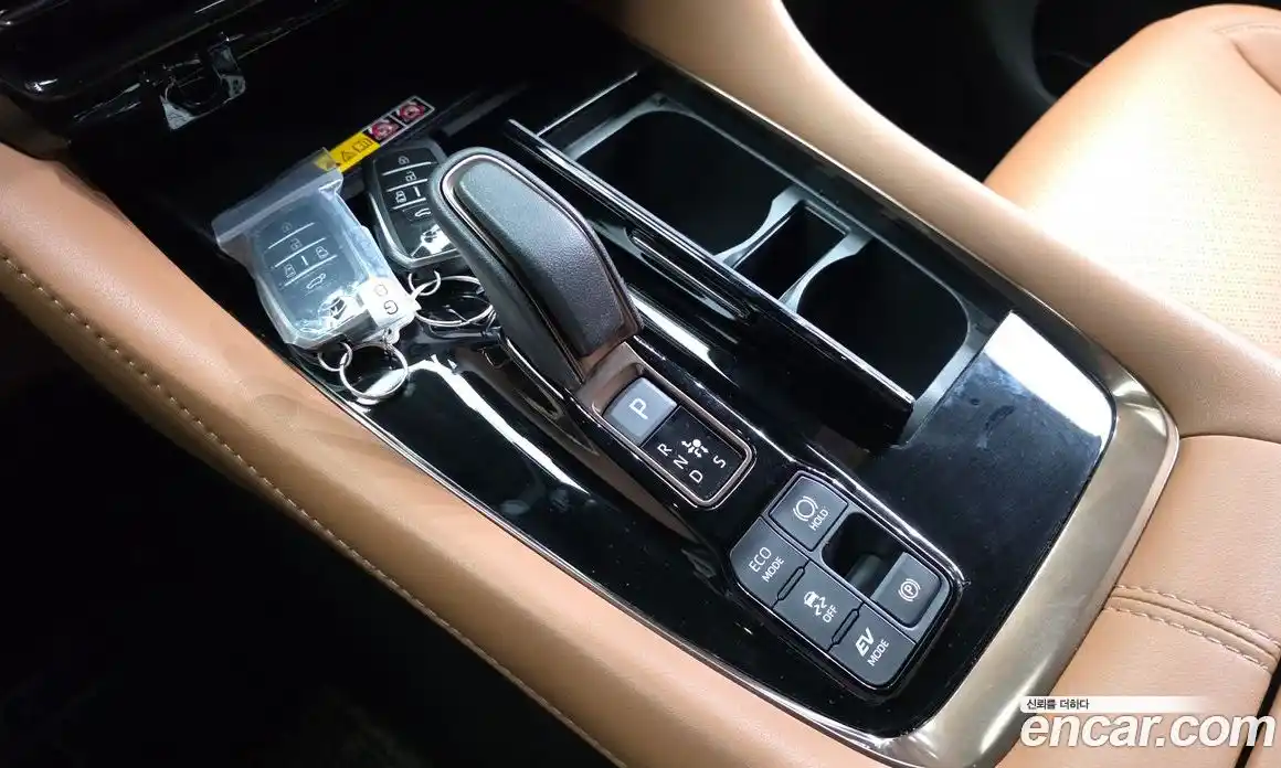 Toyota Alphard 2025 2.5 гидро, фото 12