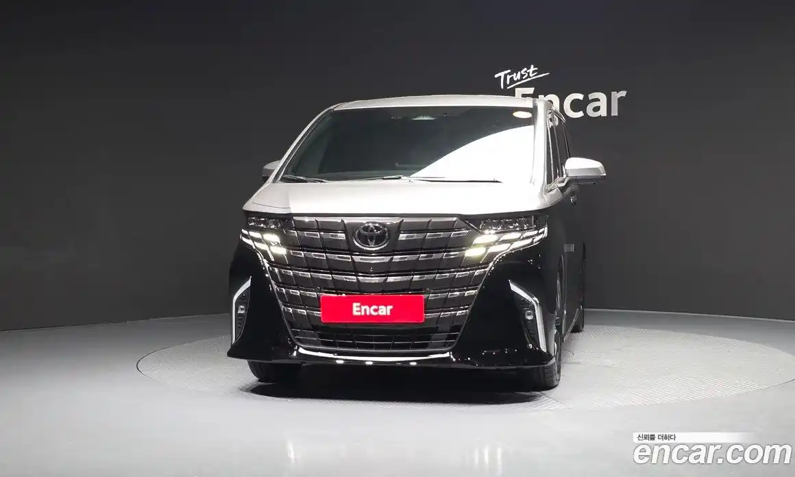 Toyota Alphard 2025 2.5 гидро, фото 3