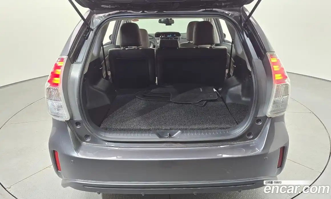 Toyota Prius 2017 1.8 гидро, фото 24
