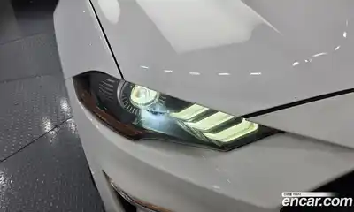 Ford Mustang 2019 2.3 автомат (гидро), миниатюра 8