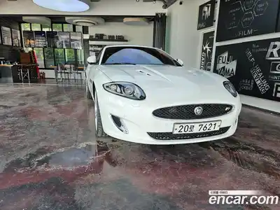 Jaguar XKR