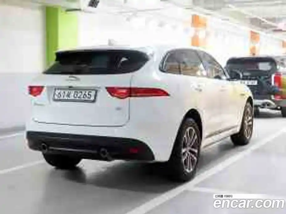 Jaguar F-Pace 2016 3.0 гидро, фото 3