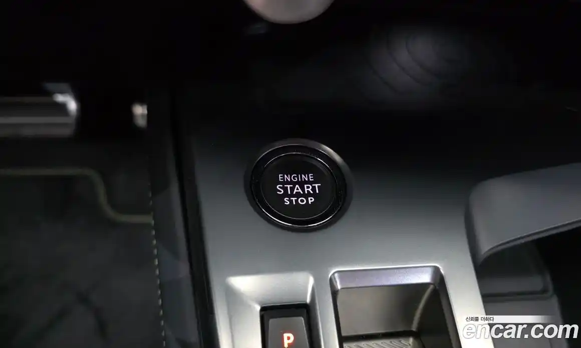 Peugeot 408 2024 1.2 автомат (гидро), фото 27