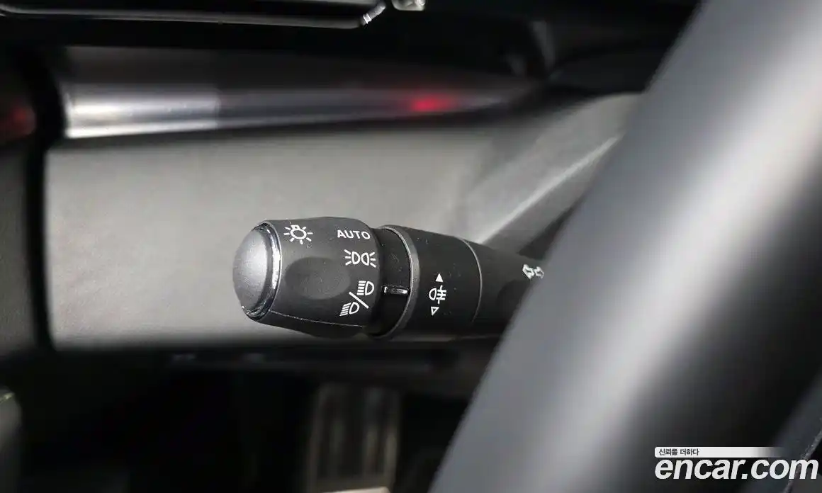 Peugeot 408 2024 1.2 автомат (гидро), фото 28