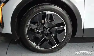 Peugeot 408 2024 1.2 автомат (гидро), миниатюра 5