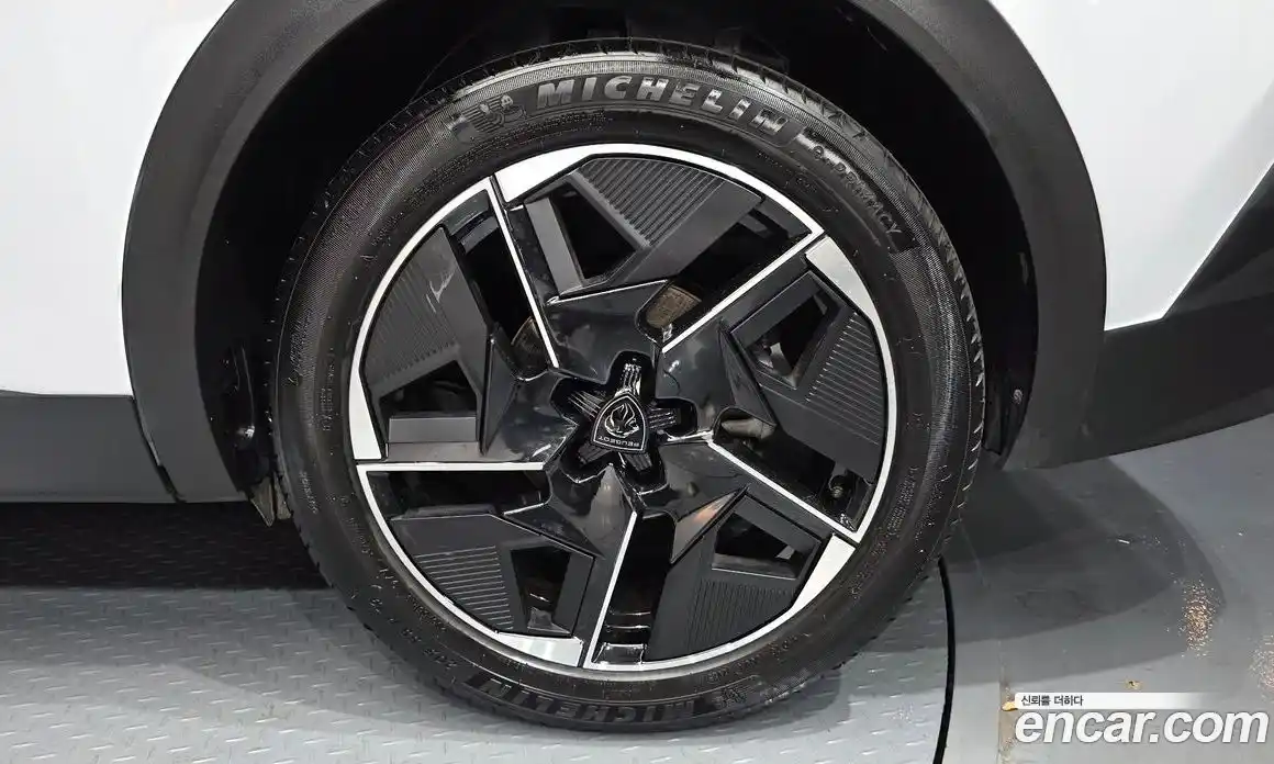 Peugeot 408 2024 1.2 автомат (гидро), фото 7