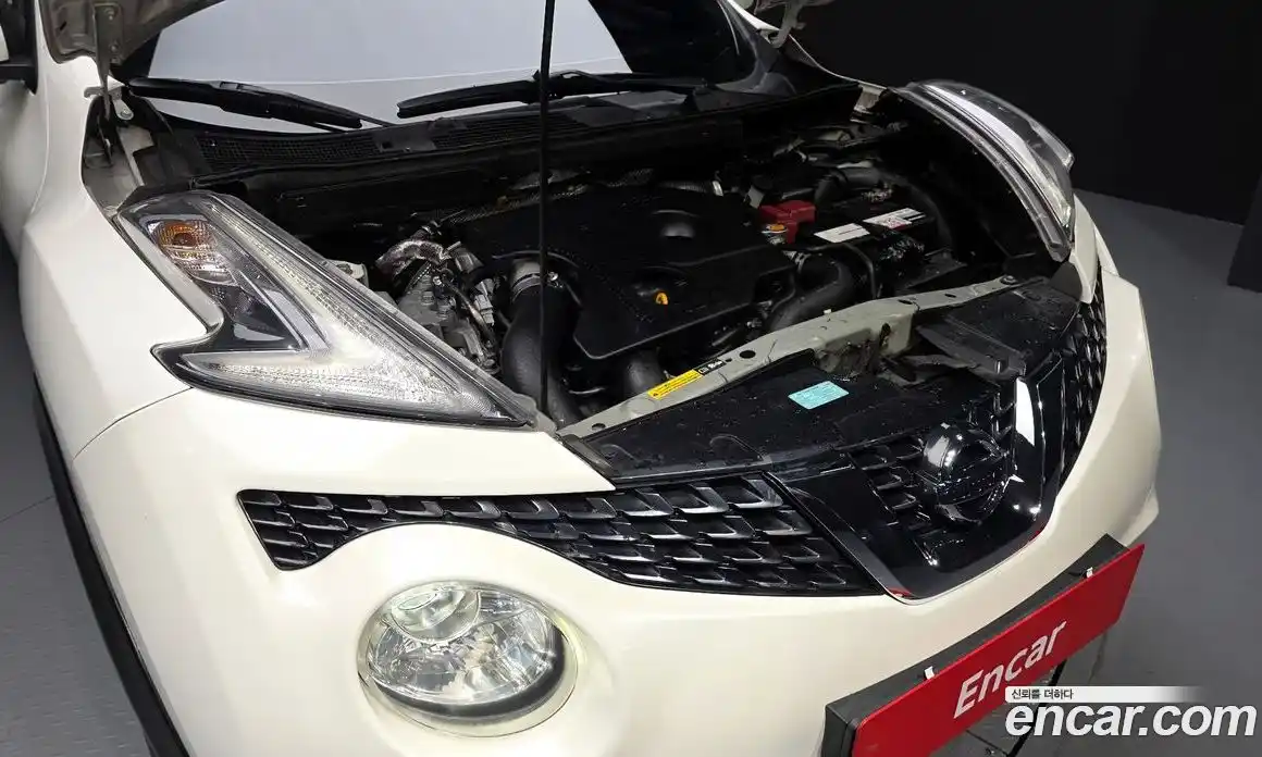 Nissan Juke 2016 1.6 гидро, фото 6