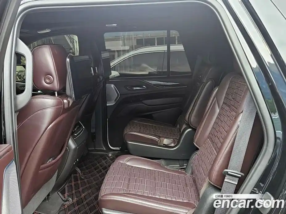 Cadillac Escalade 2021 6.2 гидро, фото 16