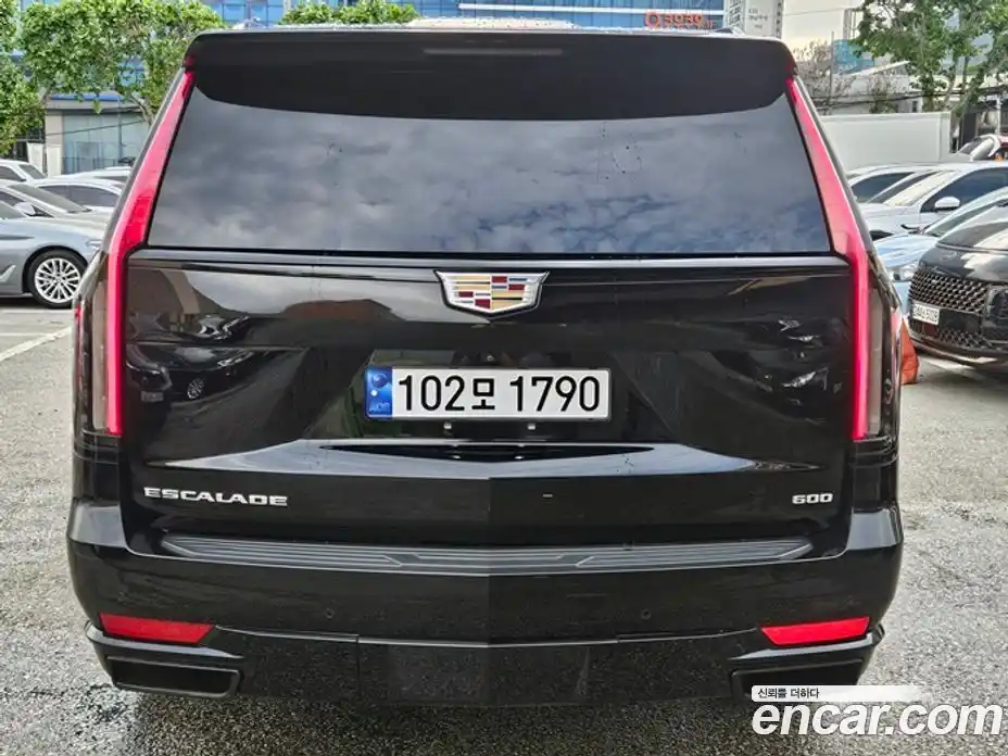 Cadillac Escalade 2021 6.2 гидро, фото 3